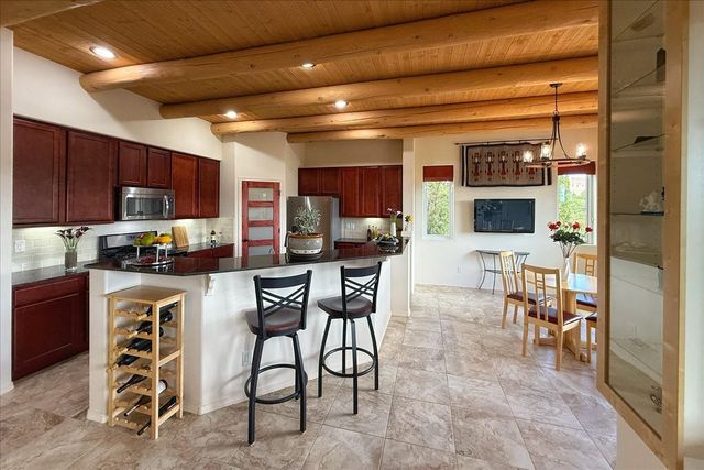 12 Via Optima, Santa Fe, NM 87507