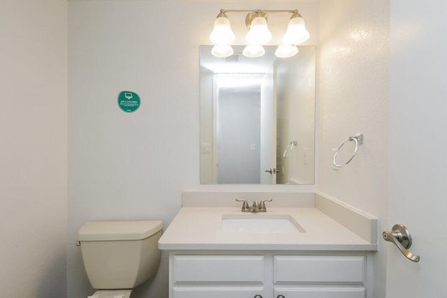 16234 S 44th Street, Phoenix, AZ 85048