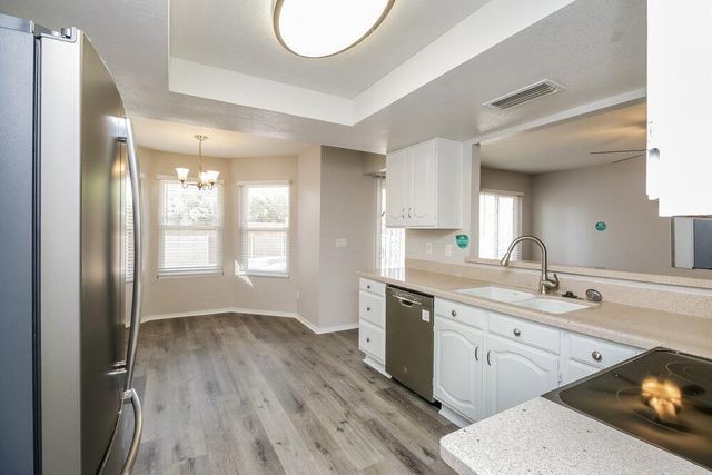 16234 S 44th Street, Phoenix, AZ 85048