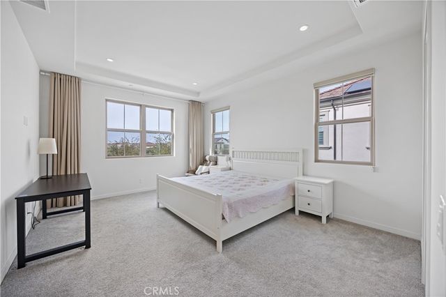 112 Sunnyside, Irvine, CA 92618