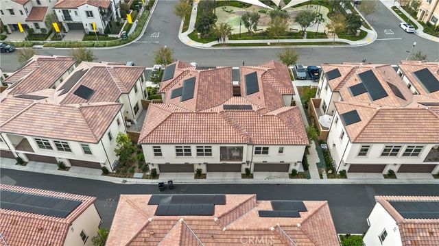 112 Sunnyside, Irvine, CA 92618