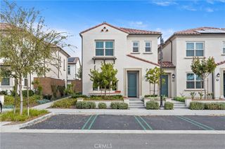 112 Sunnyside, Irvine, CA 92618