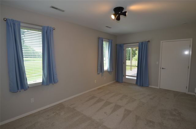1112 Glen Oaks Drive, West Des Moines, IA 50266