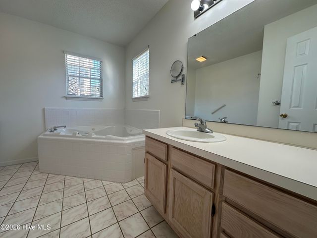 2936 Mulberry Lane A, Greenville, NC 27858