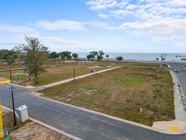 127 Sandy Beach Drive, Pass Christian, MS 39571