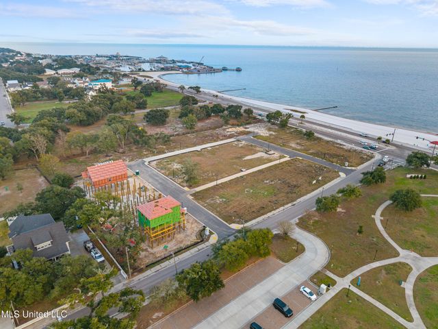 127 Sandy Beach Drive, Pass Christian, MS 39571