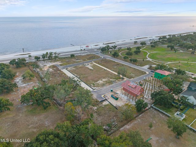 127 Sandy Beach Drive, Pass Christian, MS 39571