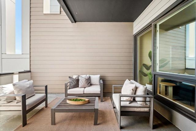 600 El Camino Real 209, Belmont, CA 94002