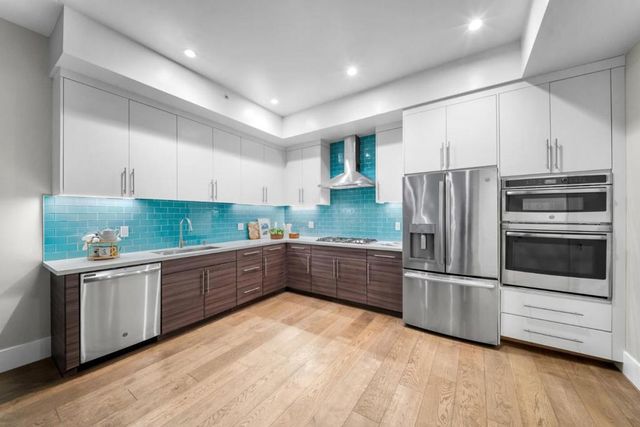 600 El Camino Real 209, Belmont, CA 94002