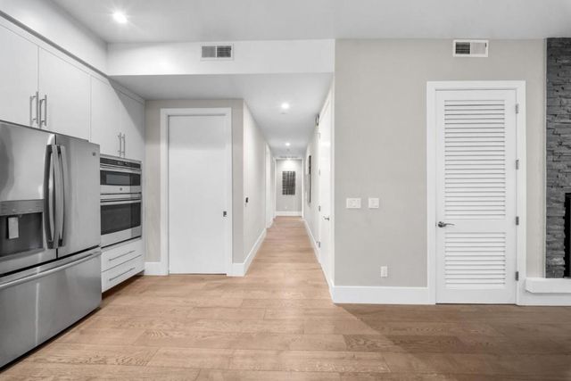 600 El Camino Real 209, Belmont, CA 94002