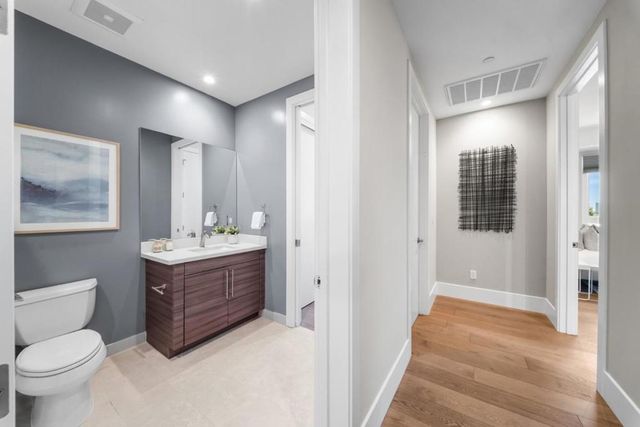 600 El Camino Real 209, Belmont, CA 94002