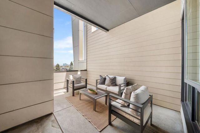 600 El Camino Real 209, Belmont, CA 94002