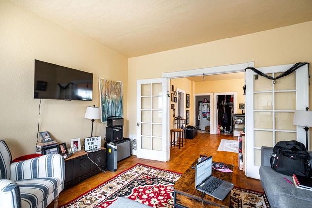 2743 S Logan AVENUE #2745, Milwaukee, WI 53207