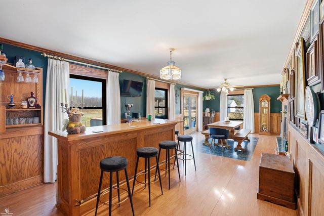 9890 Gratiot Avenue, Columbus, MI 48063