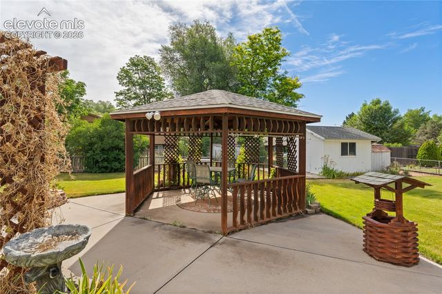 201 Dexter Street, Colorado Springs, CO 80911