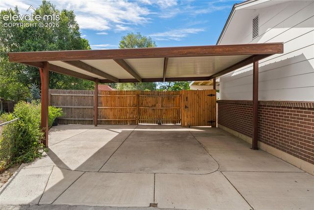 201 Dexter Street, Colorado Springs, CO 80911