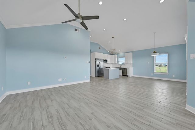 3911 Warrior Court, Galveston, TX 77554