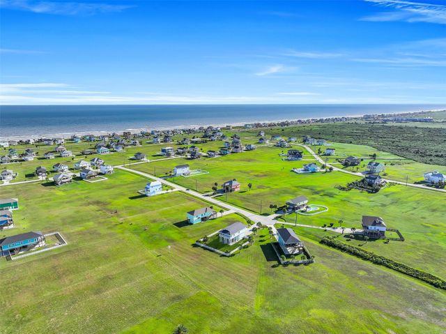 3911 Warrior Court, Galveston, TX 77554