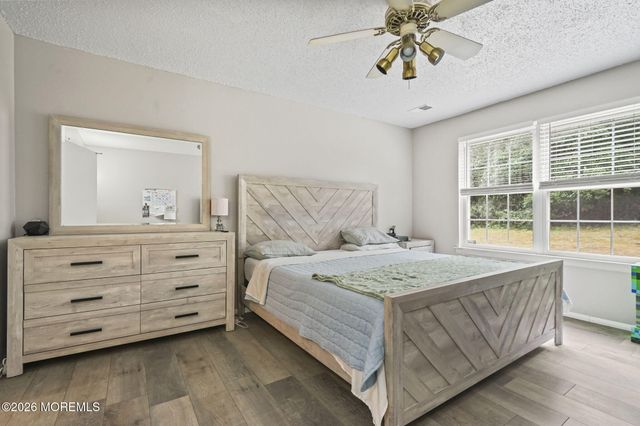 61 Frontier Way, Tinton Falls, NJ 07753