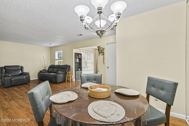 61 Frontier Way, Tinton Falls, NJ 07753