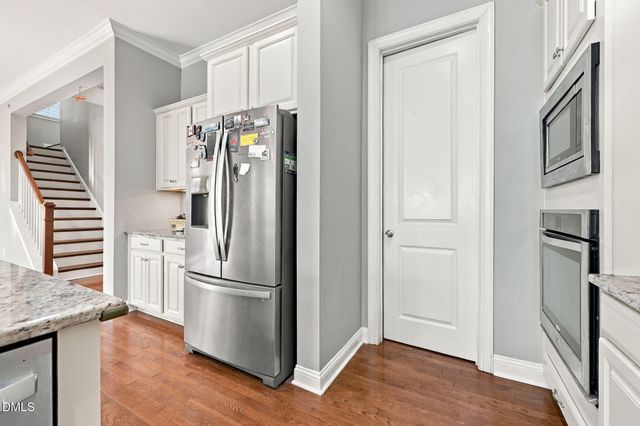 2104 Bluff Oak Drive, Cary, NC 27519