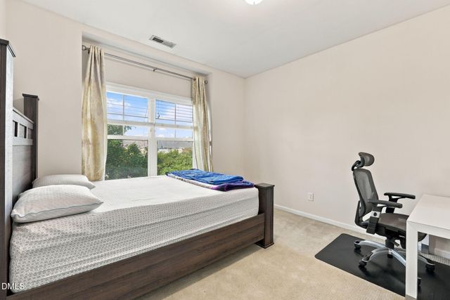 2104 Bluff Oak Drive, Cary, NC 27519
