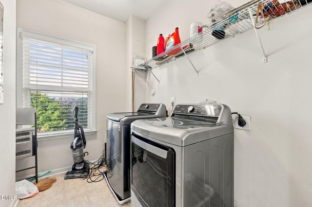 2104 Bluff Oak Drive, Cary, NC 27519