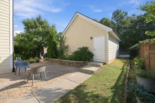 2104 Bluff Oak Drive, Cary, NC 27519