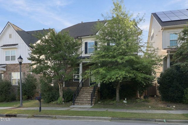 2104 Bluff Oak Drive, Cary, NC 27519