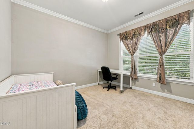 2104 Bluff Oak Drive, Cary, NC 27519