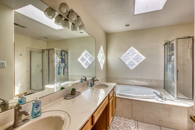 6732 Mariposa Place NW, Albuquerque, NM 87120