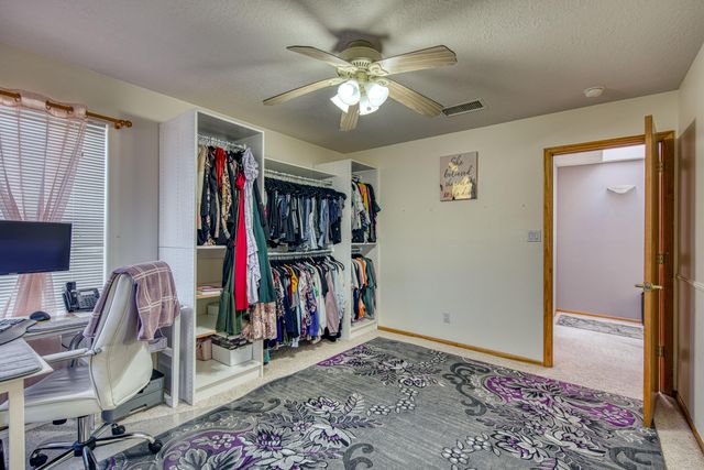 6732 Mariposa Place NW, Albuquerque, NM 87120