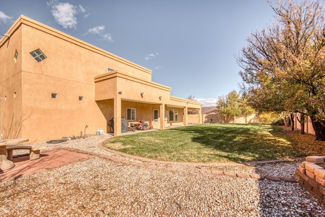 6732 Mariposa Place NW, Albuquerque, NM 87120