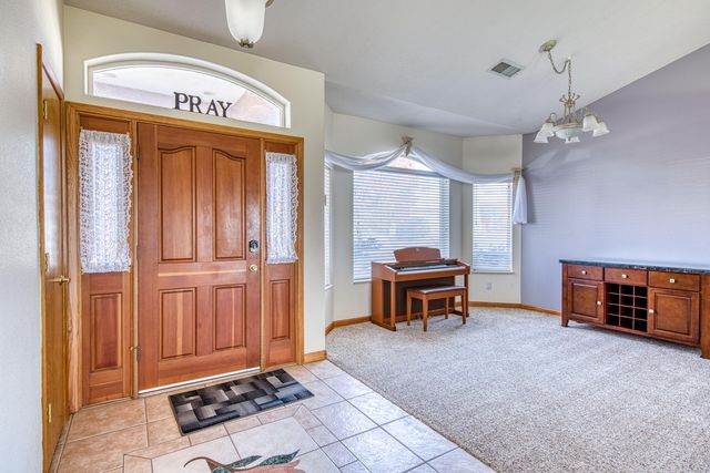 6732 Mariposa Place NW, Albuquerque, NM 87120