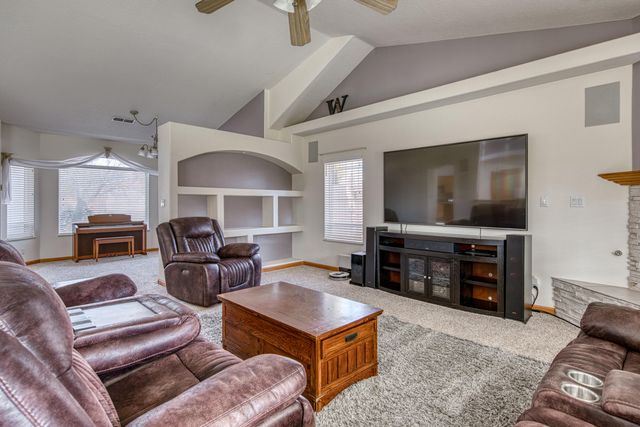 6732 Mariposa Place NW, Albuquerque, NM 87120