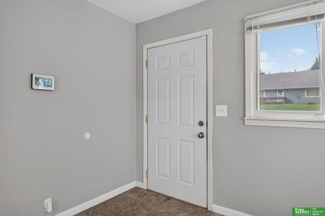 4454 S 61 Street, Omaha, NE 68117