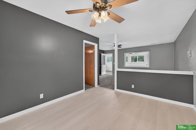 4454 S 61 Street, Omaha, NE 68117
