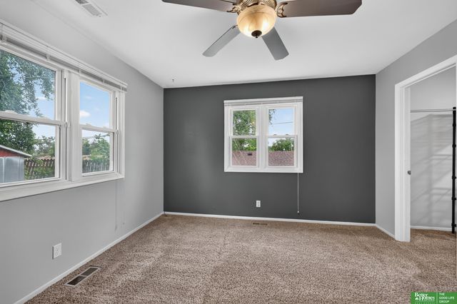 4454 S 61 Street, Omaha, NE 68117
