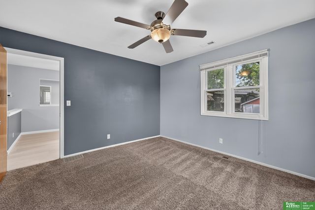 4454 S 61 Street, Omaha, NE 68117