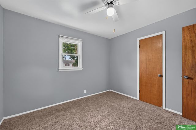 4454 S 61 Street, Omaha, NE 68117