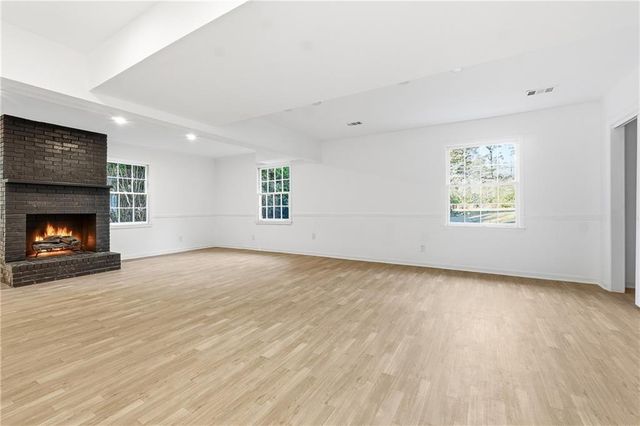 2437 Flair Knoll Drive, Atlanta, GA 30345