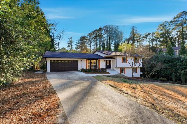 2437 Flair Knoll Drive, Atlanta, GA 30345