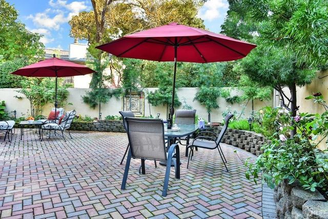 195 Guadalupe Dr, Sonoma, CA 95476