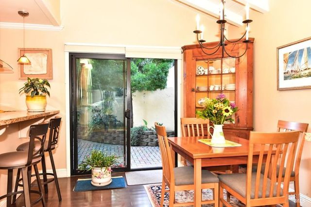 195 Guadalupe Dr, Sonoma, CA 95476