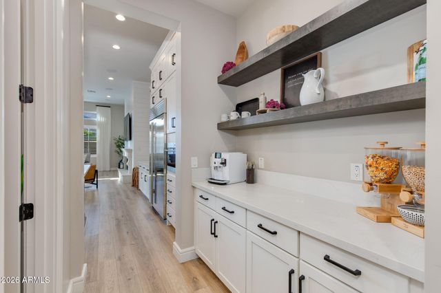 2766 E BONANZA Court, Gilbert, AZ 85297