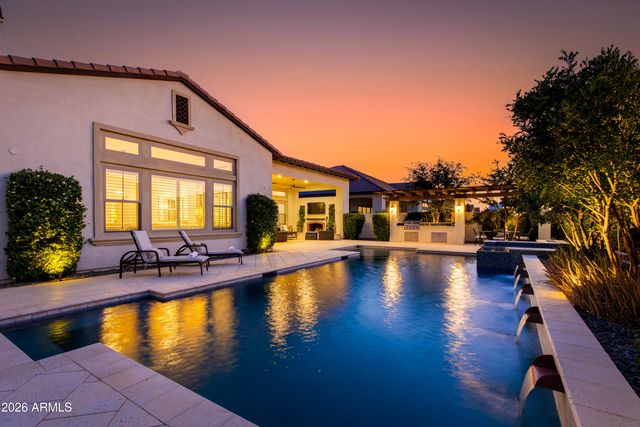 2766 E BONANZA Court, Gilbert, AZ 85297