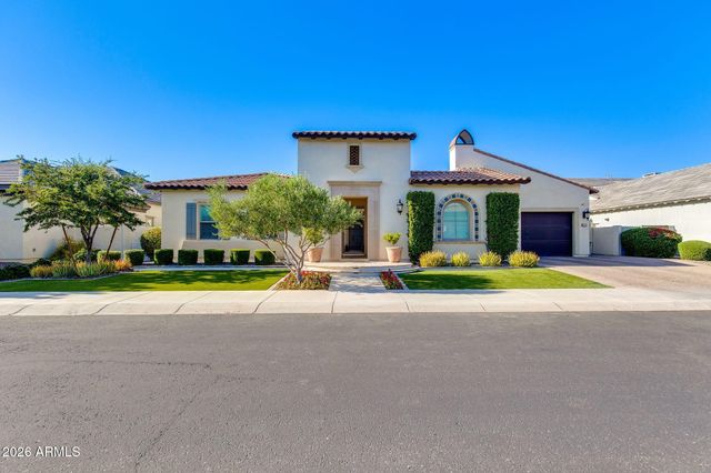 2766 E BONANZA Court, Gilbert, AZ 85297