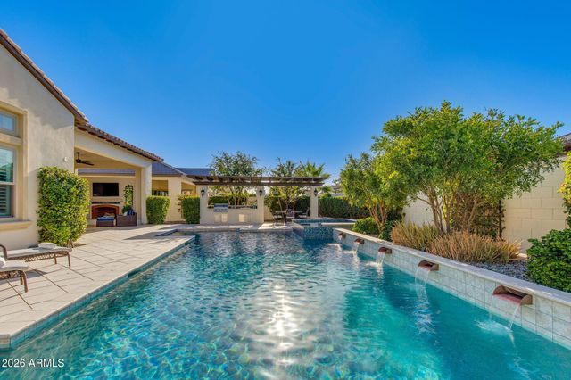 2766 E BONANZA Court, Gilbert, AZ 85297