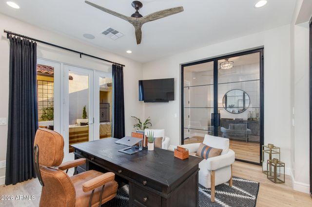 2766 E BONANZA Court, Gilbert, AZ 85297