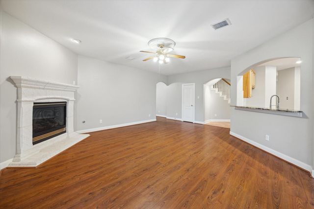 1766 Lakeside Enclave Drive, Houston, TX 77077